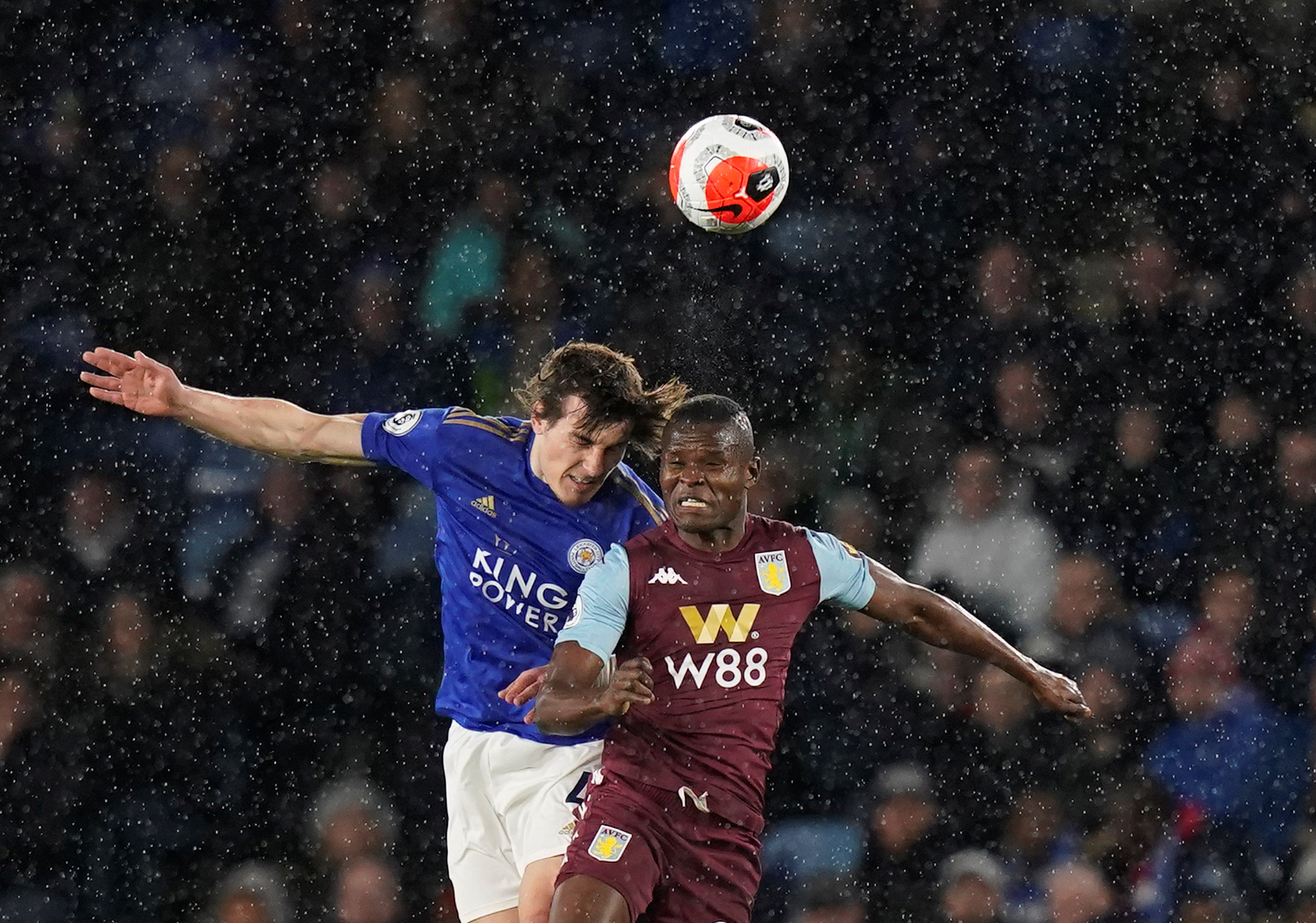 三人篮球为什么越来越火？（三人篮球为何愈发受欢迎？）